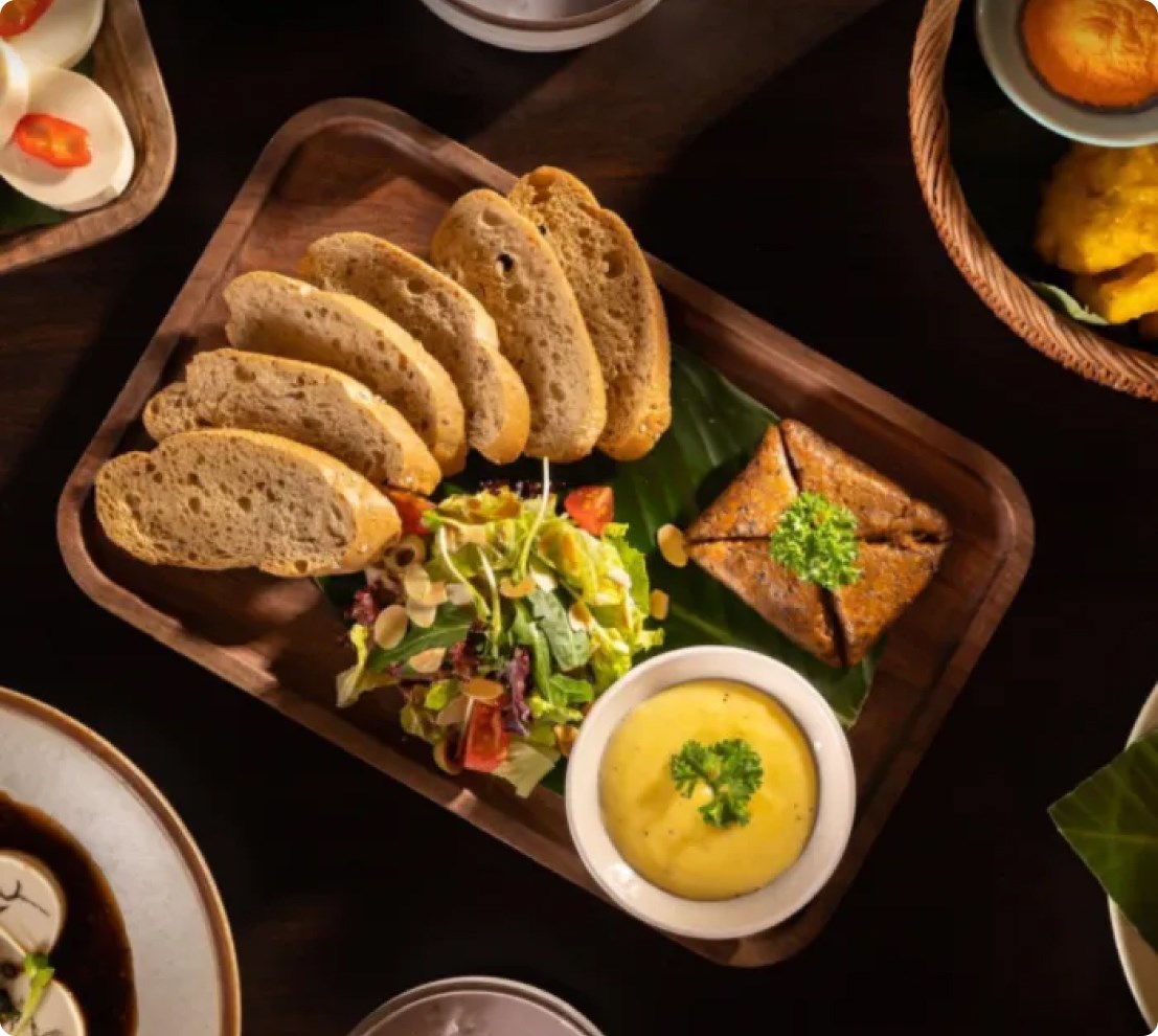 SOUP NẤM RỪNG / MUSHROOM SOUP